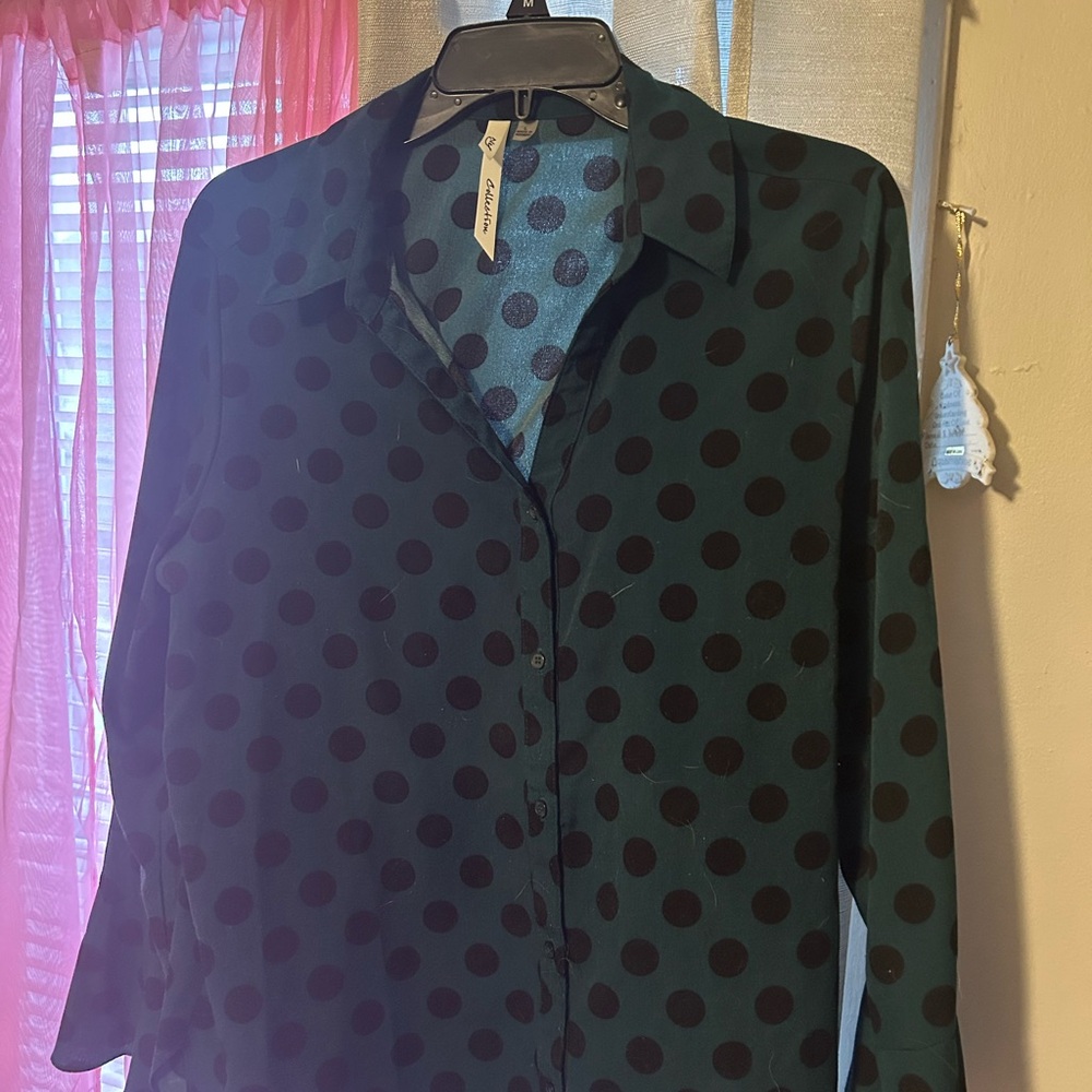 New York & Company Green Polka Dot Blouse